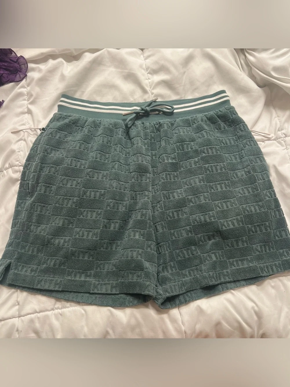 KITH Mens Shorts Size Medium